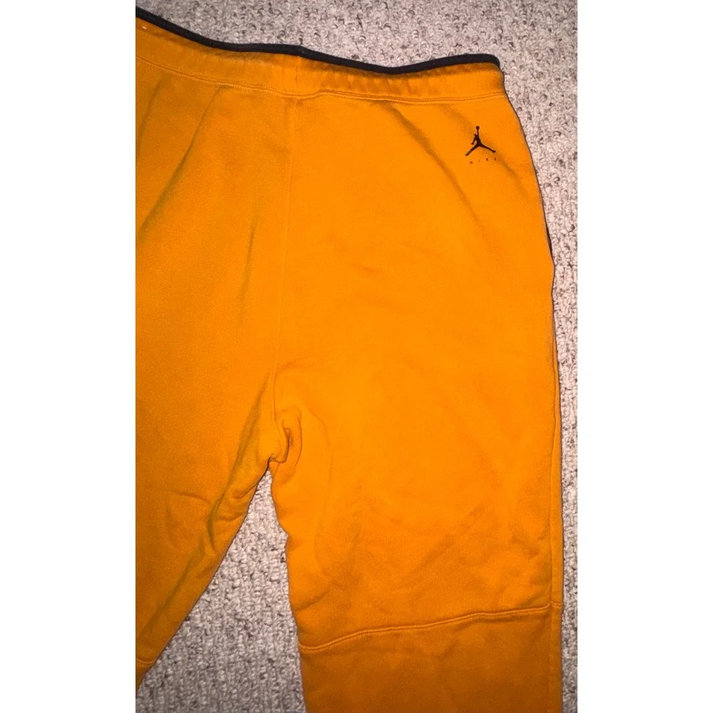 Jordan Jumpman Mens XL Orange Fleece Jogger Sweatpants Elastic Waist Drawstring
